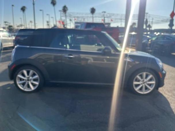 MINI COOPER CONVERTIBLE 2012 WMWZP3C57CT249715 image